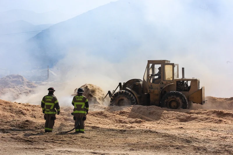 Les vrais risques : auto-combustion et gonflement